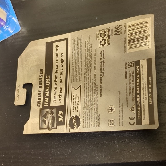 Cruise Bruiser Mattel White Hot Wheels SUV Toy Car - Picture 2 of 3